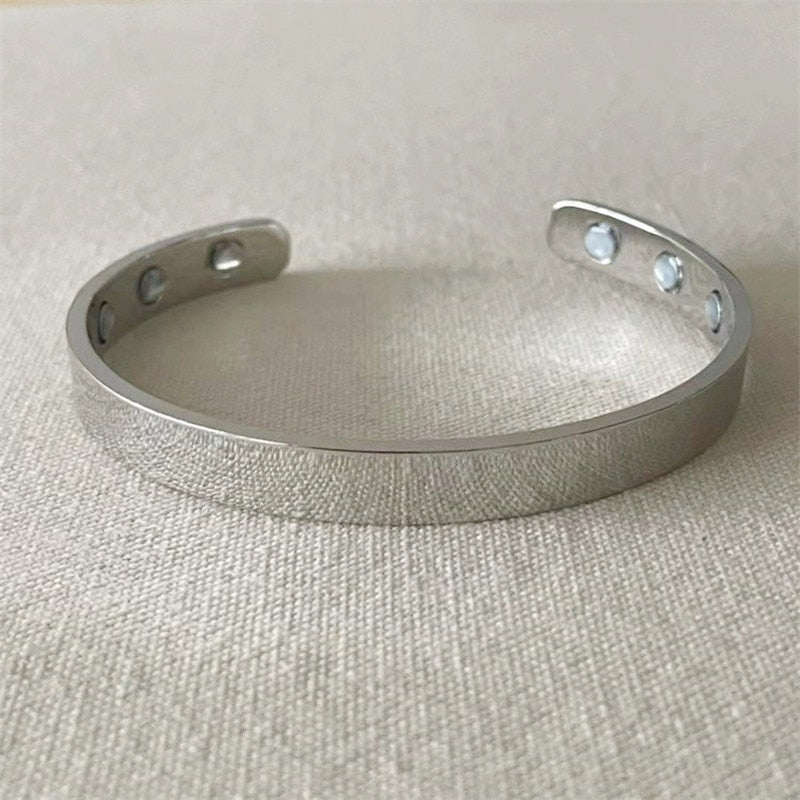 Trendy, 4-color, weight-loss, energy magnets in slimming, Bangle Bracelet therapy.